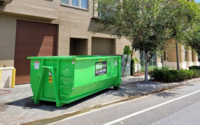 Convenient dumpster